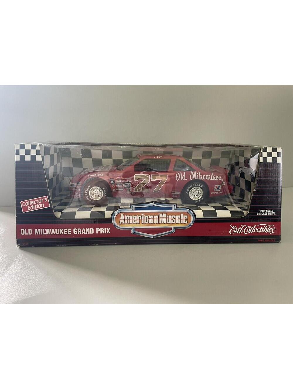 ERTL COLLECTIBLES American Muscle OLD MILWAUKEE GRAND PRIX #27 Die Cast Metal